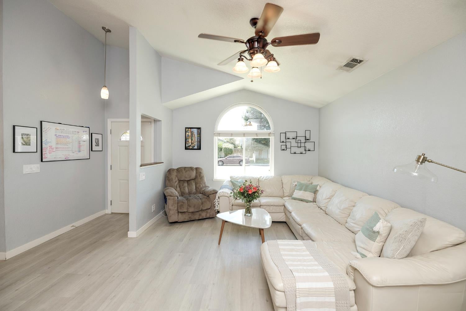 5209 Cottage Lane