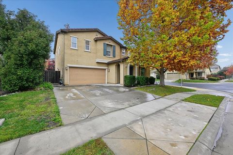 2556 Kinsella Way Roseville CA 95747