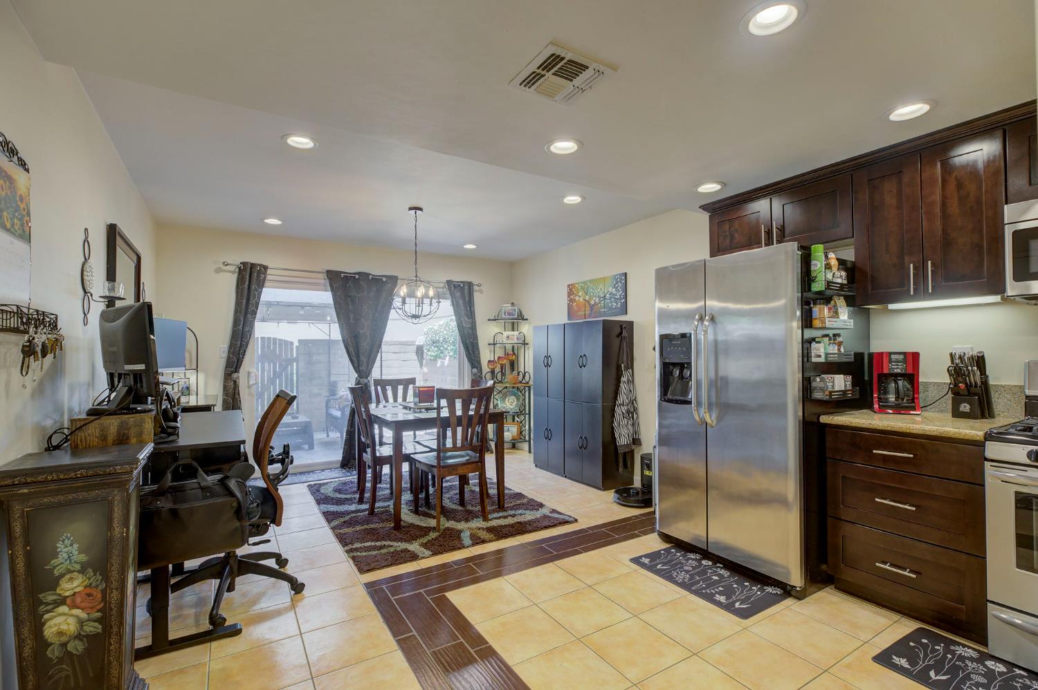 2722 La Verta Court