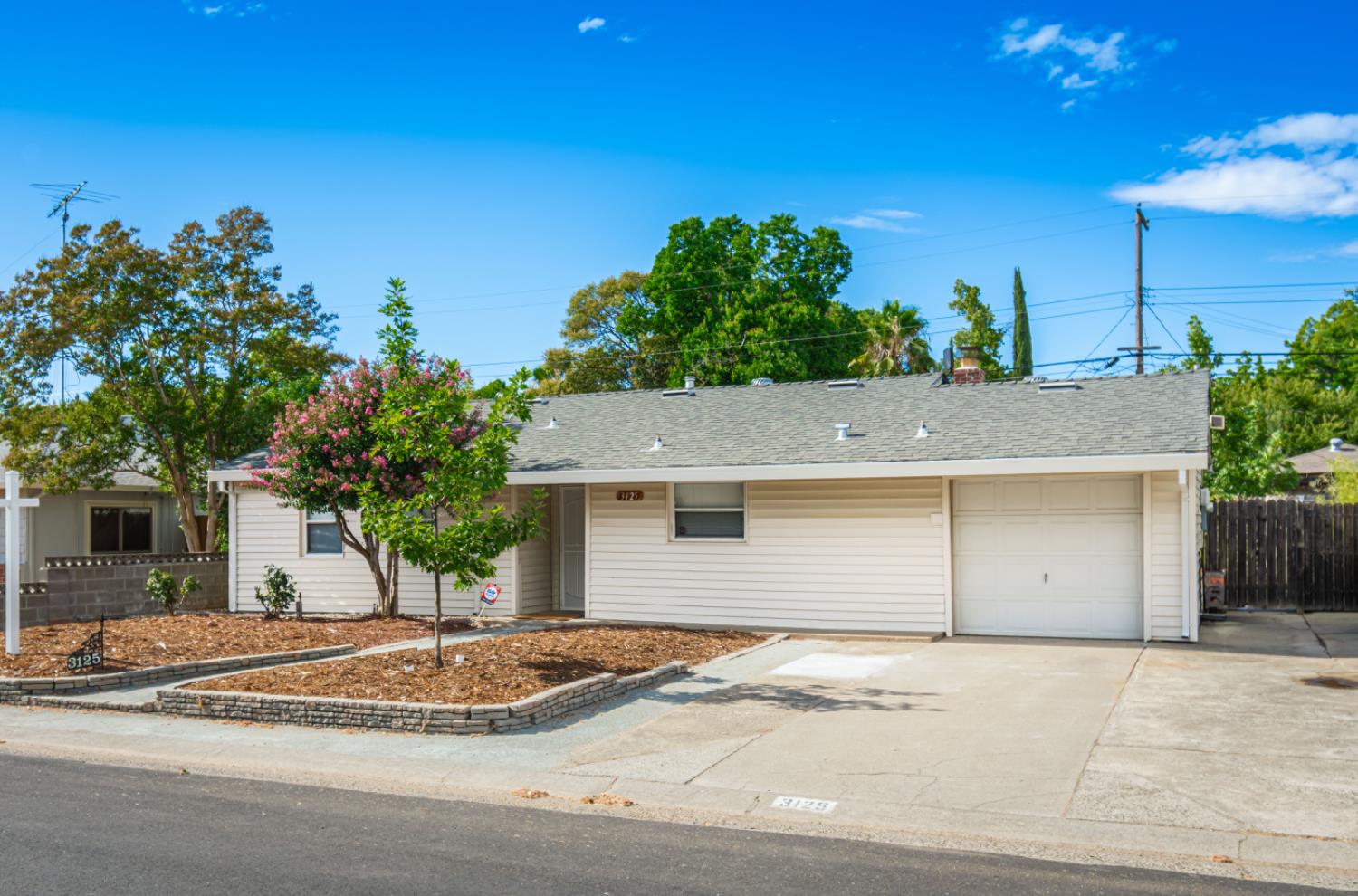 3125 Windsor Drive