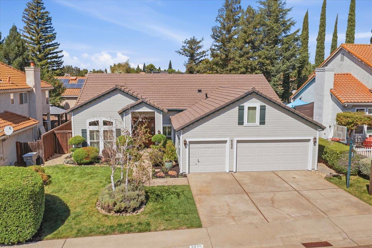 5230 Fairway Court