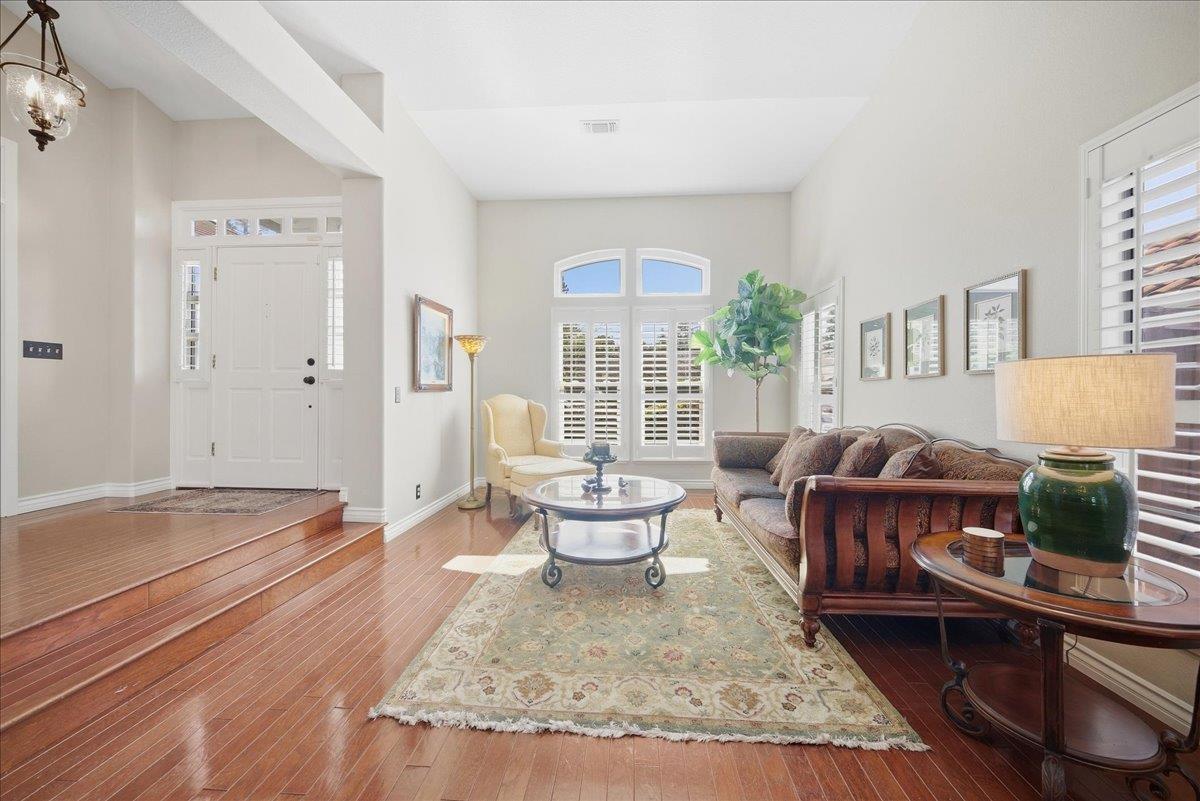 5230 Fairway Court