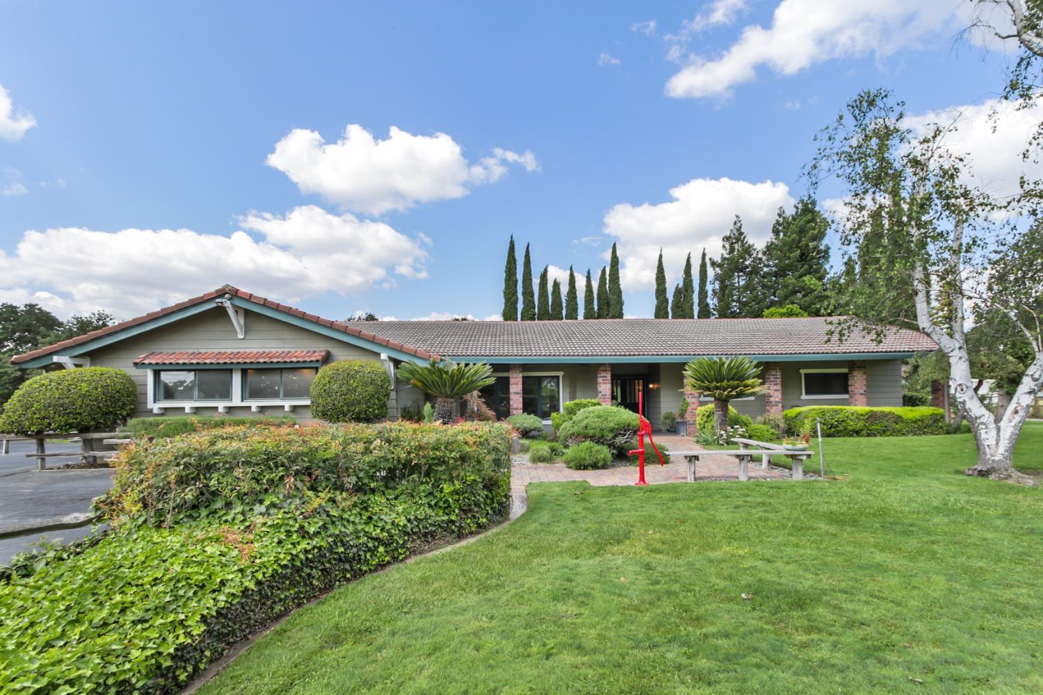 10107 Justamere Lane