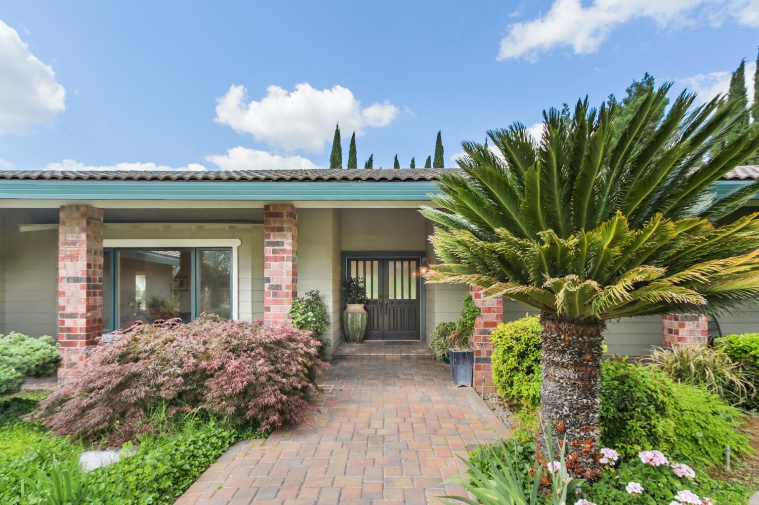 10107 Justamere Lane