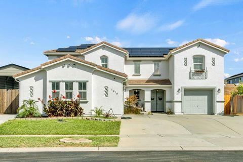 1419 Turnbridge Way Plumas Lake CA 95961