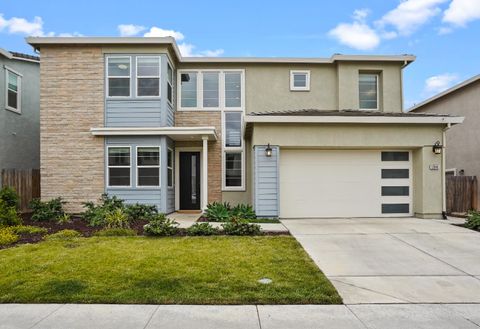 MLS: 225044167