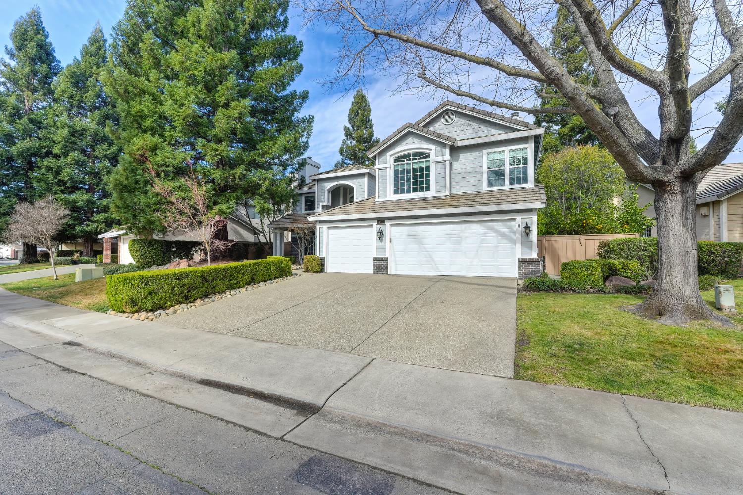 11871 Silver Cliff Way