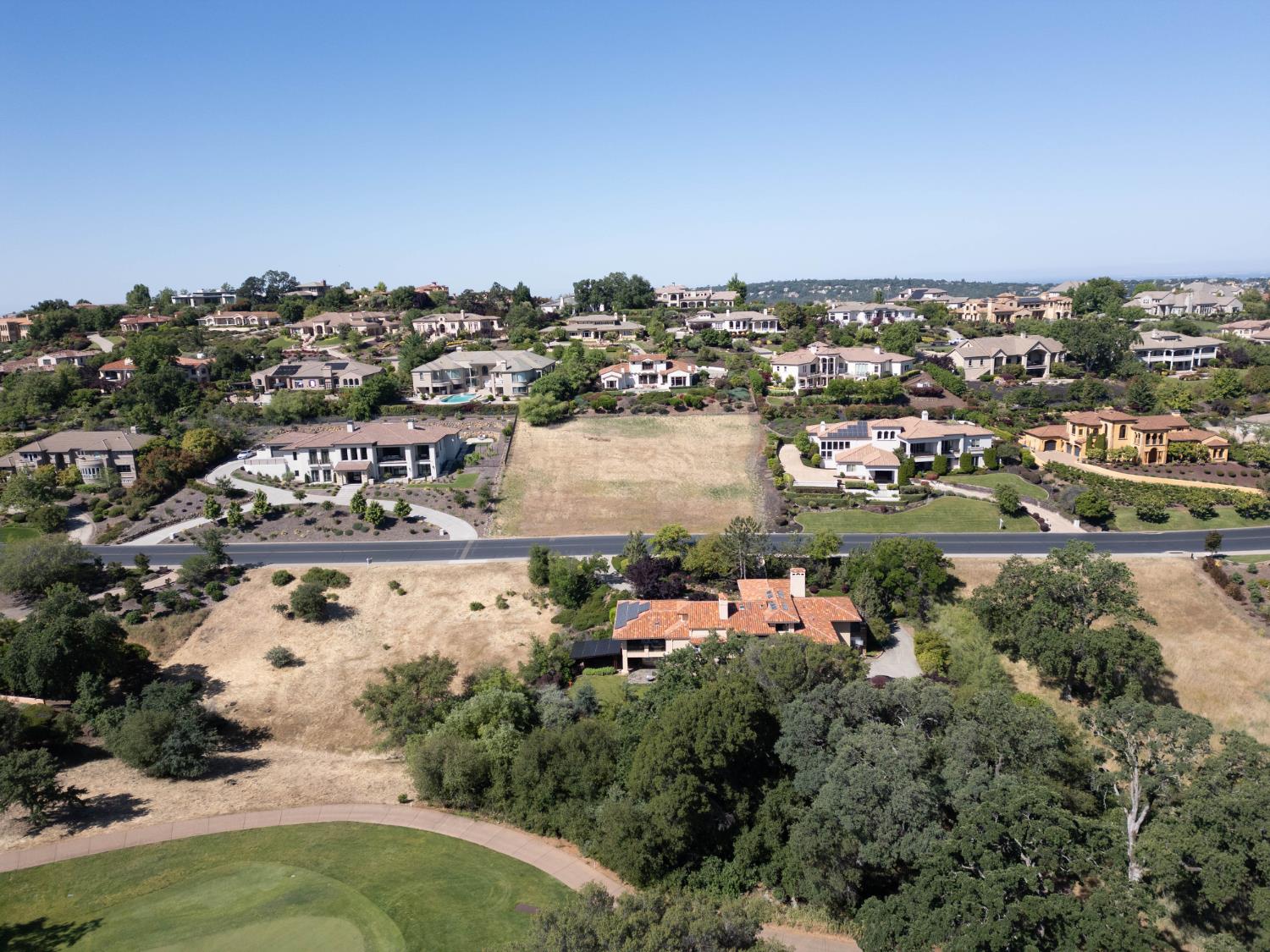 4332 Greenview Drive