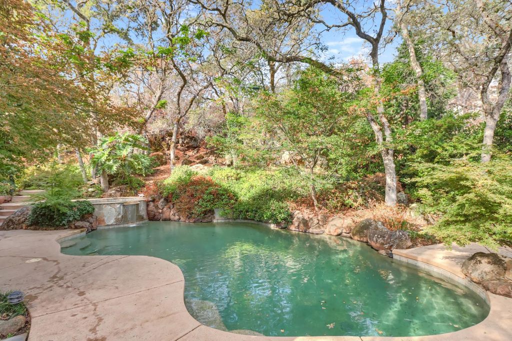 Photo of 3058 Ridgeview Drive, El Dorado Hills, CA 95762 (MLS # 226005123)