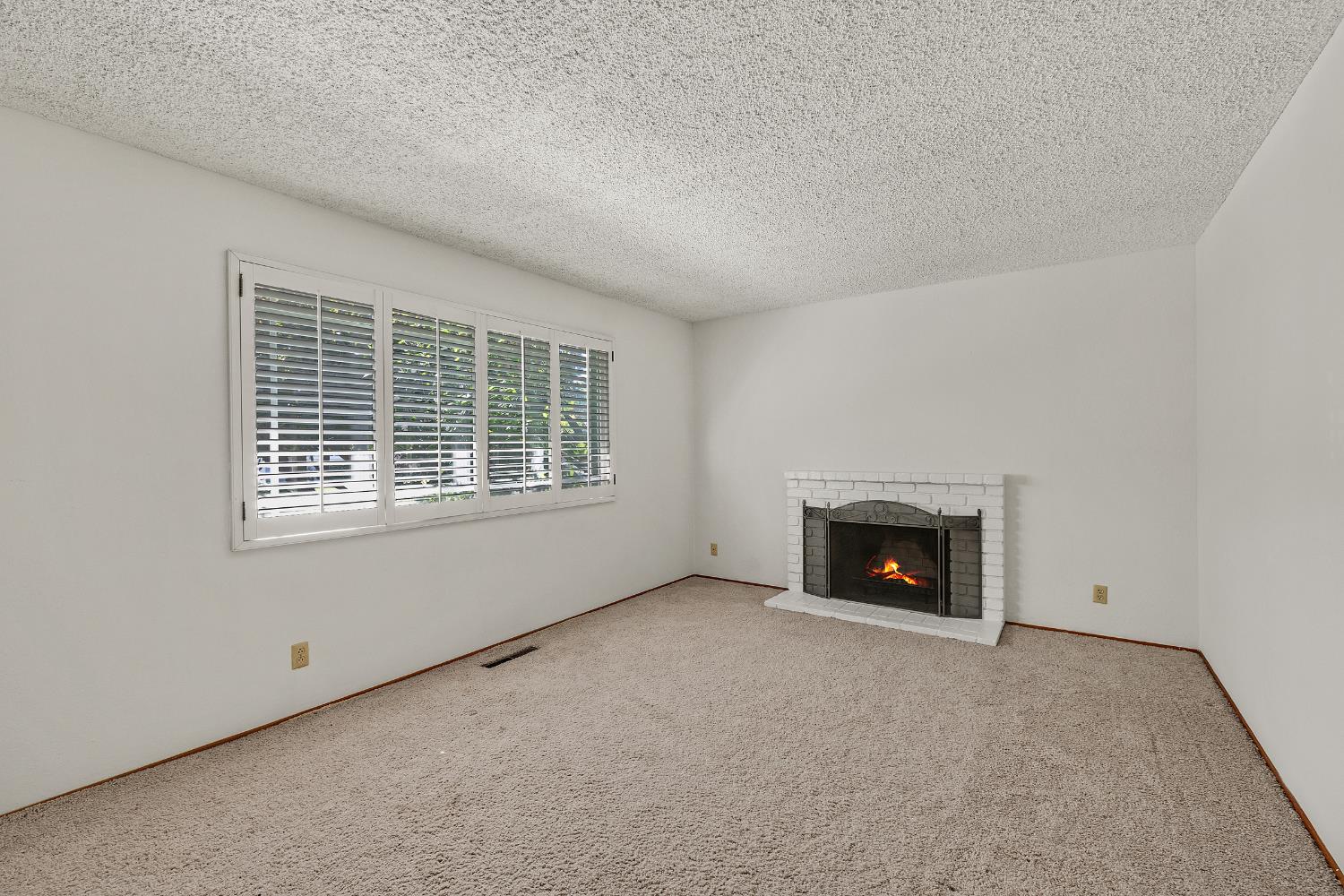 343 Anna Maria Street