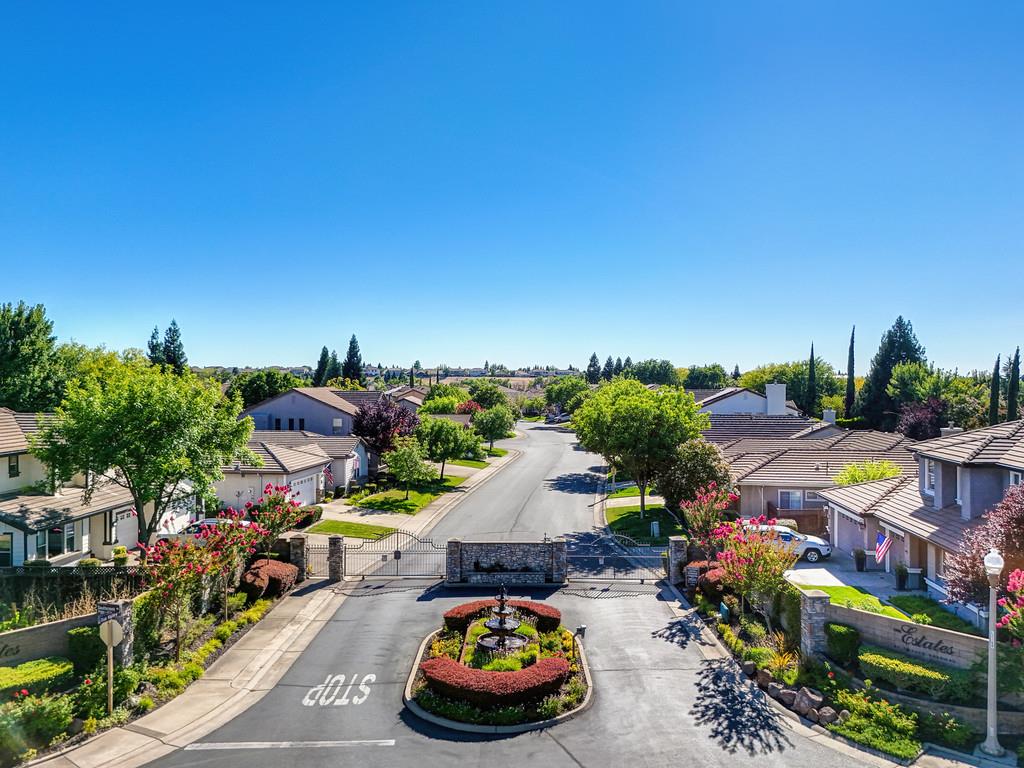 208 Soaring Hawk Place