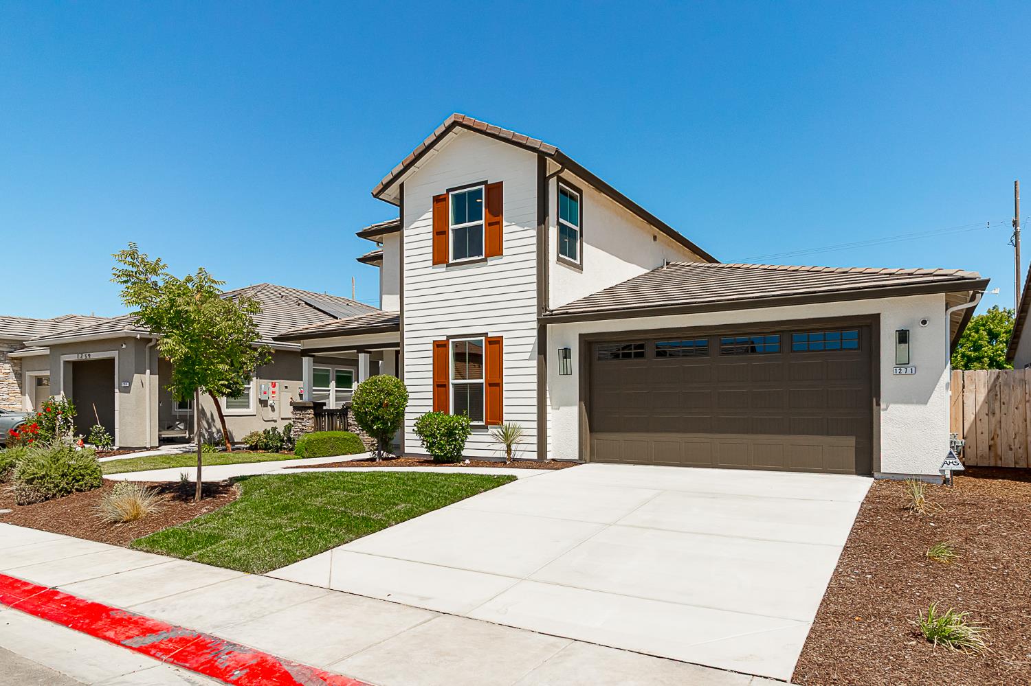 1271 Veteran Street