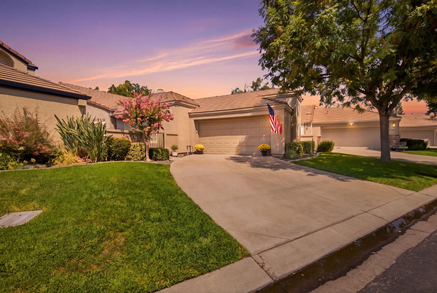 1137 Copper Cottage Lane