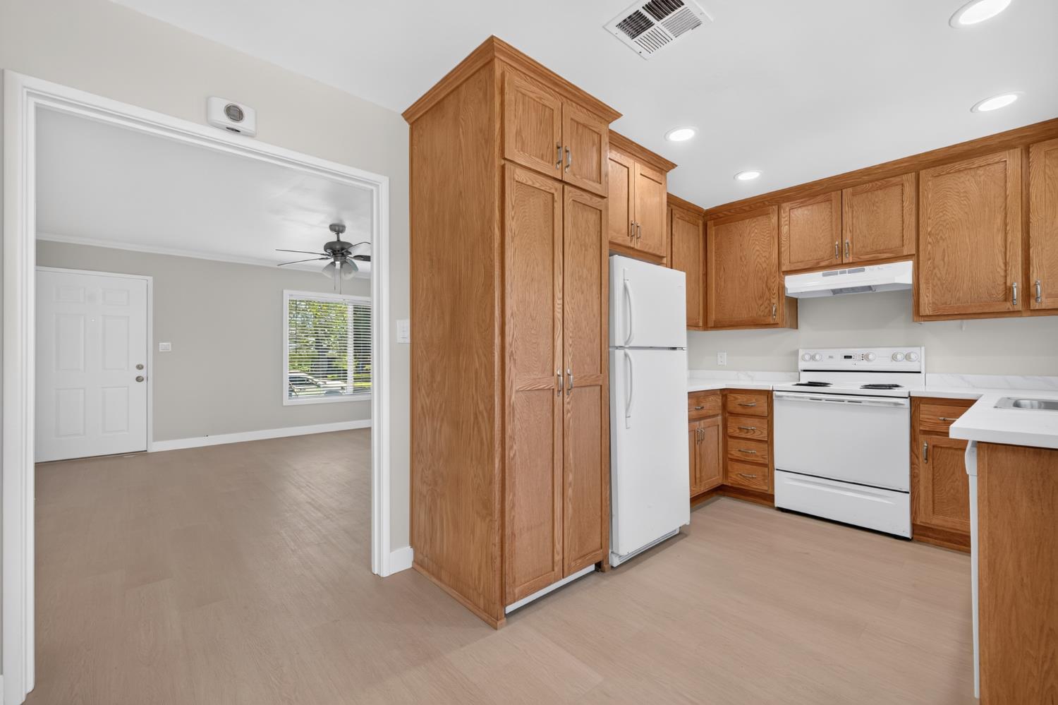 3013 Hampshire Drive
