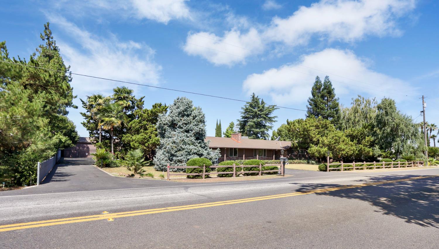 1077 Beyer Lane