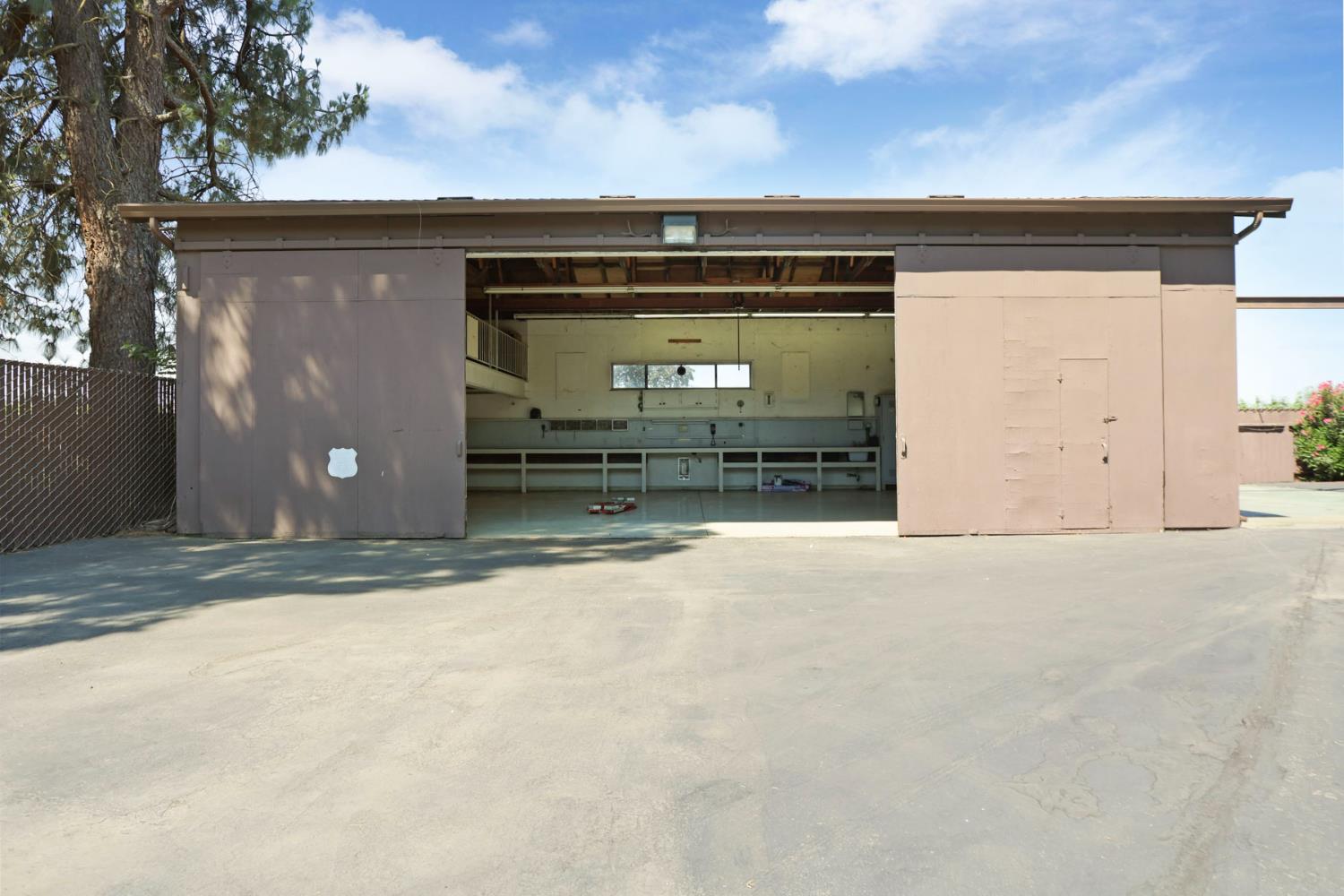 1077 Beyer Lane