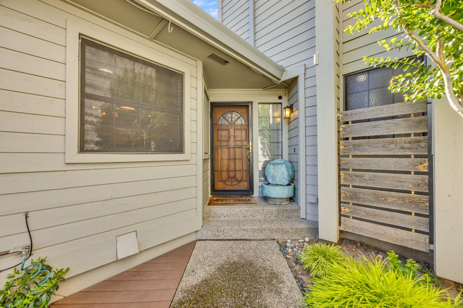 293 Castlewood Circle