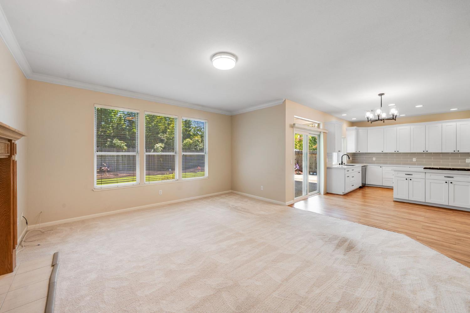5504 Coronawood Lane