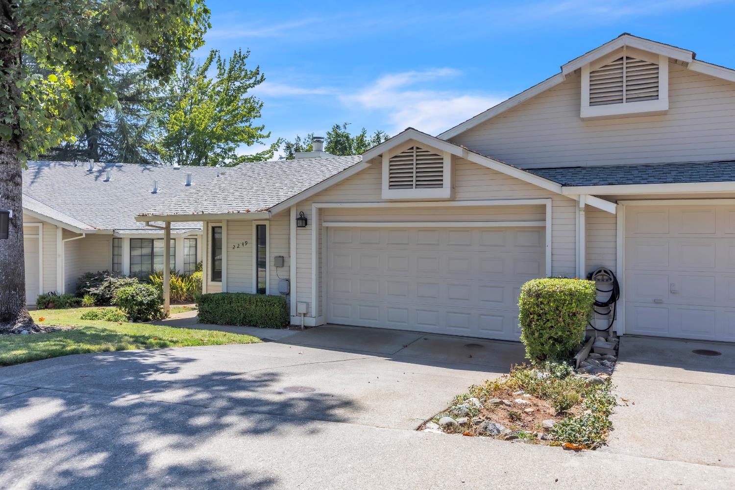 2249 Country Villa Court