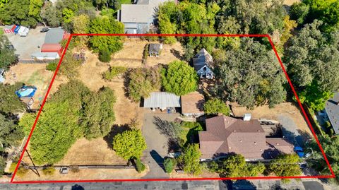 6225 Luna Lane Carmichael CA 95608