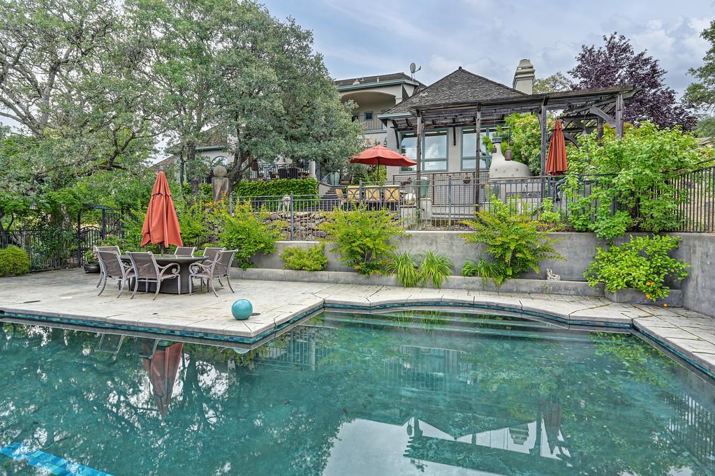 340 Powers Drive