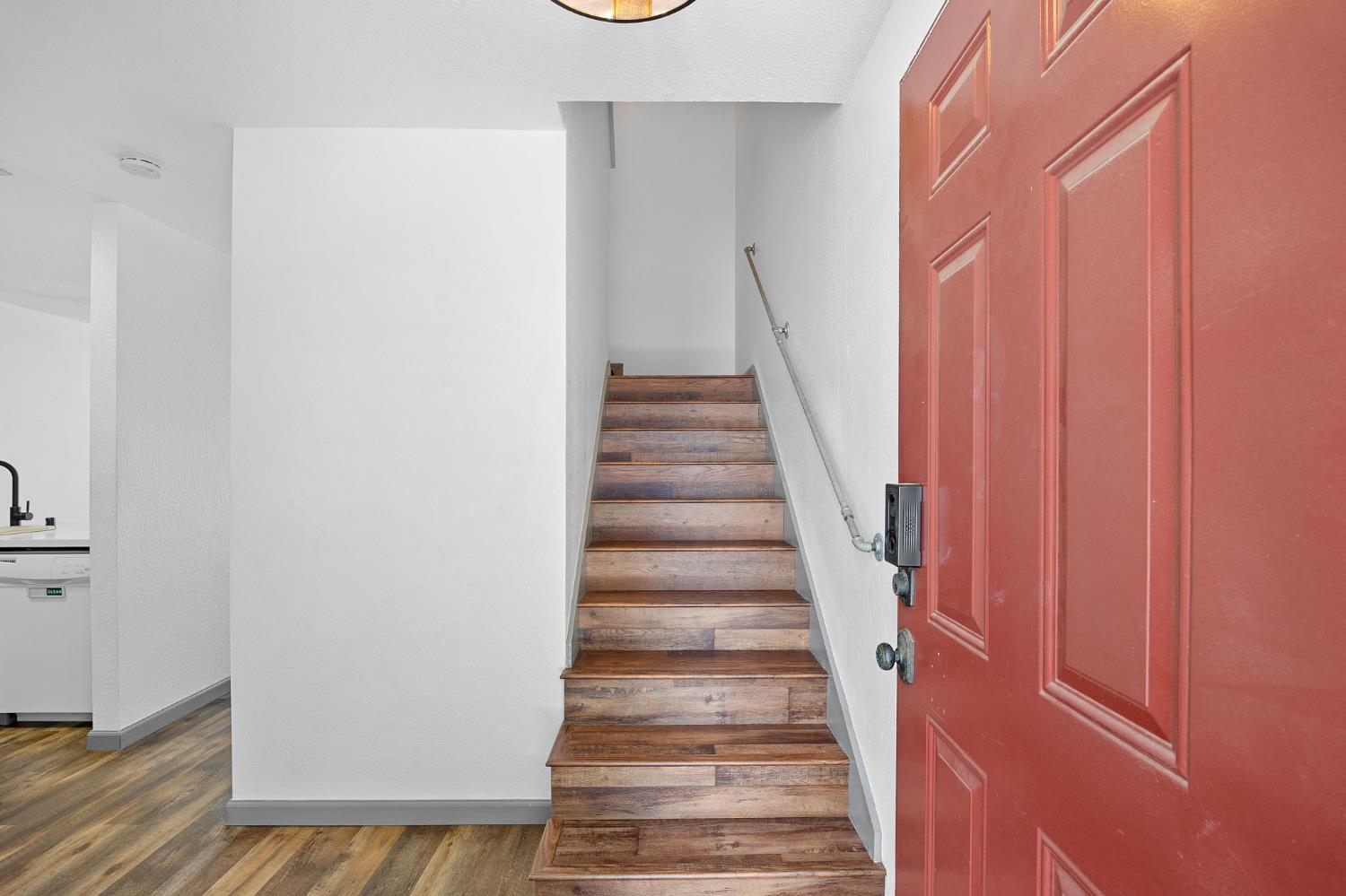 5617 Walnut Avenue 15