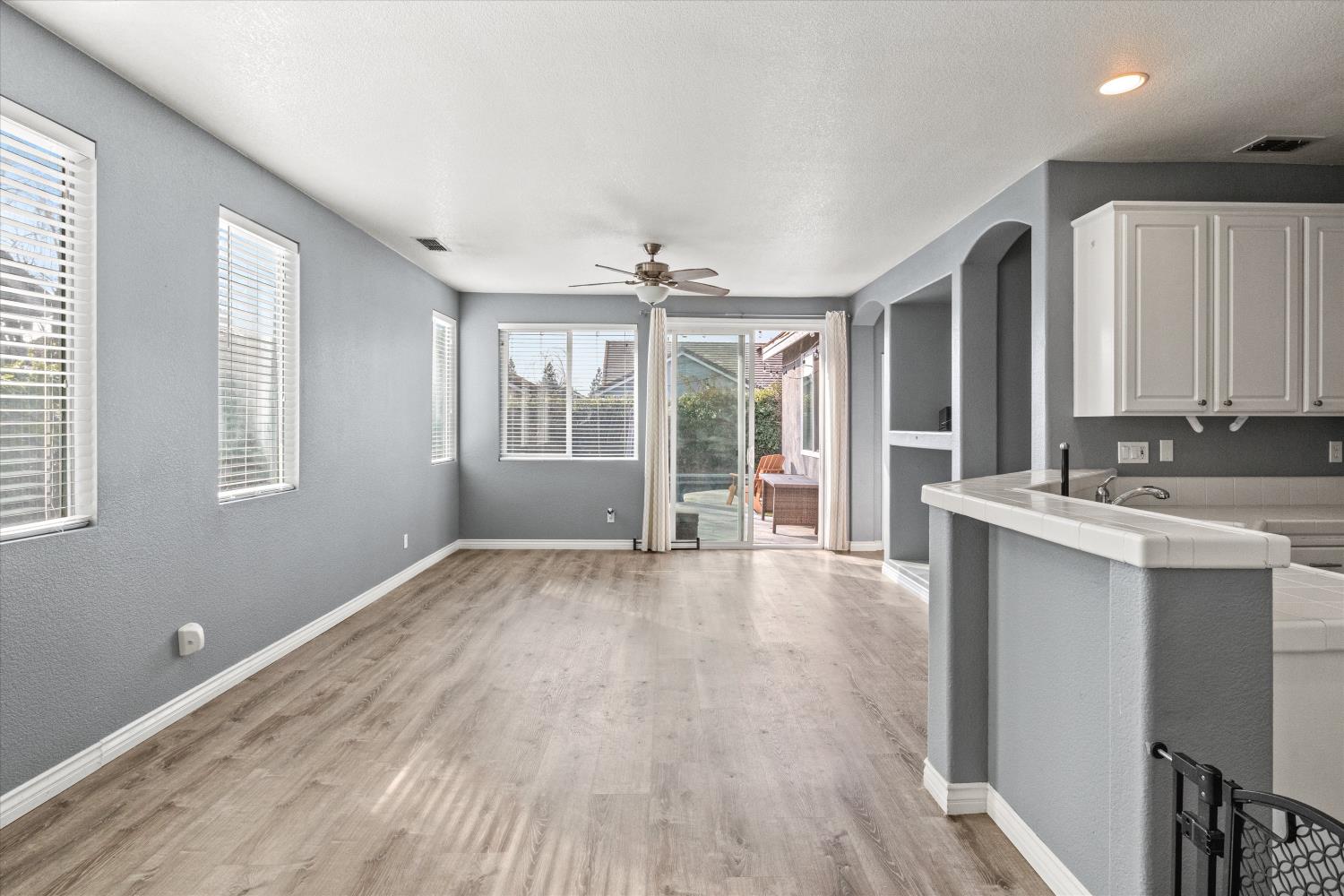 3729 Saintsbury Drive