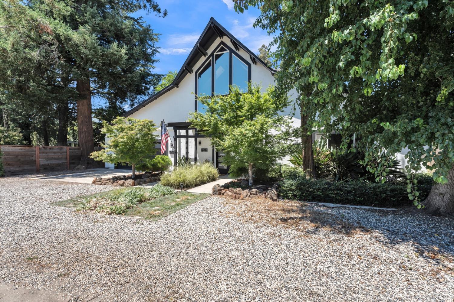 1133 Marcia Avenue