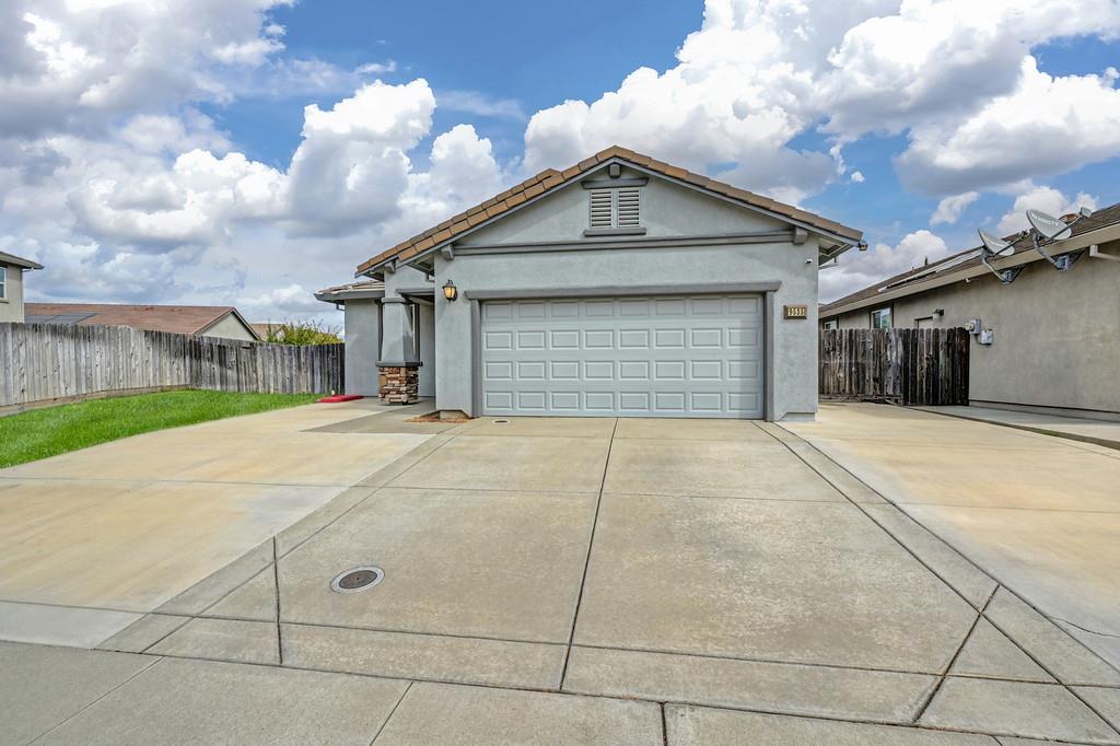 9535 Blue Mountain Way