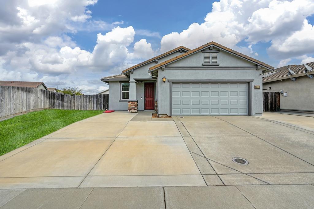 9535 Blue Mountain Way