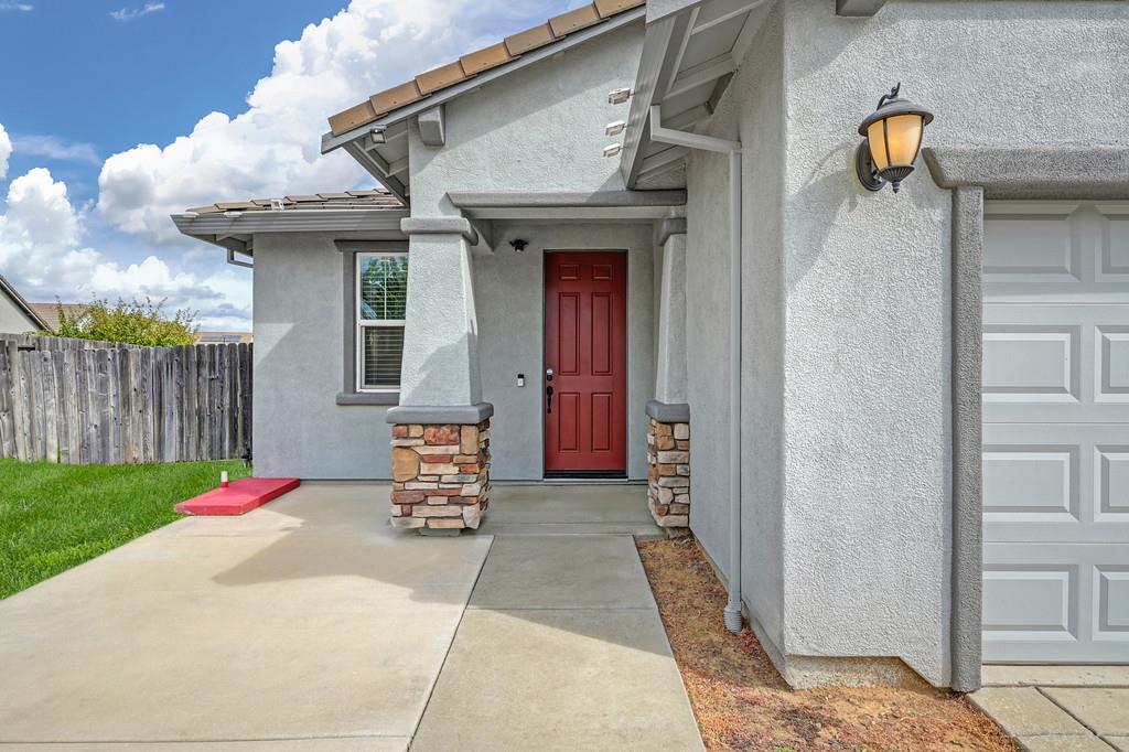 9535 Blue Mountain Way