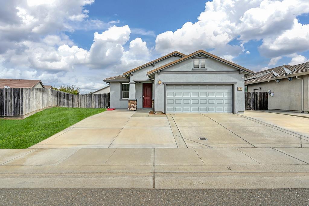 9535 Blue Mountain Way