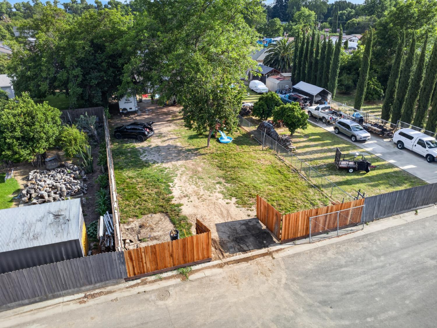 1005 Hawk Avenue