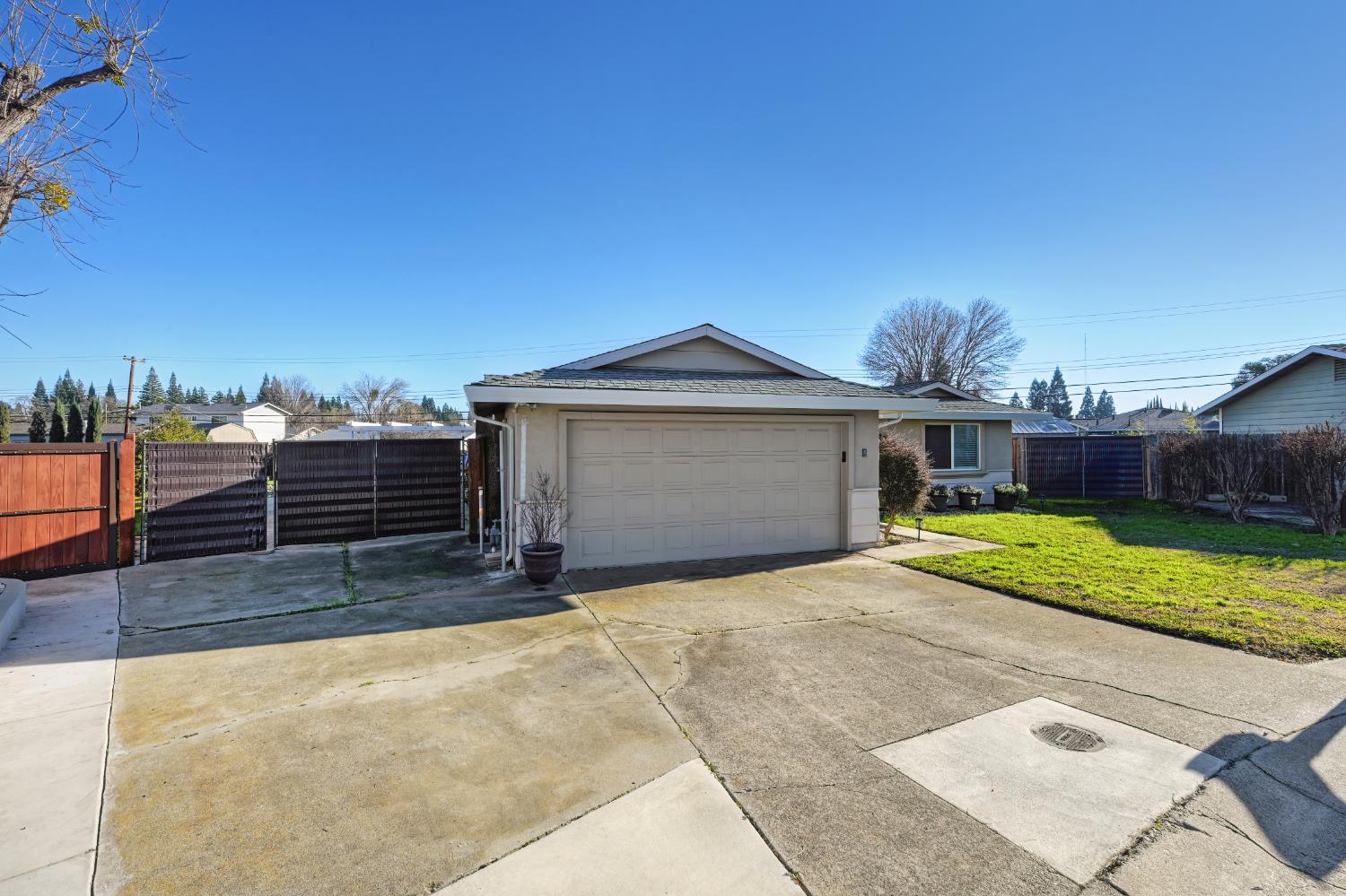 4732 Montclair Court