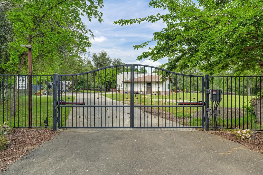 9100 Billy Mitchell Boulevard