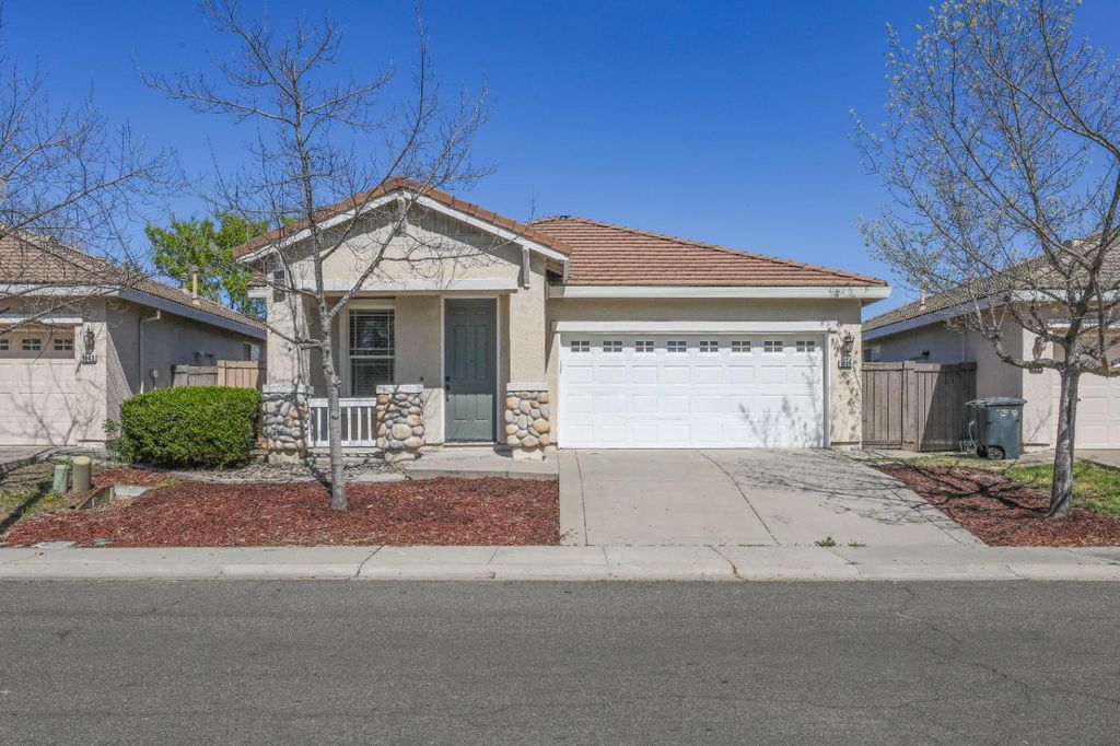 Photo of 1839 Dawnelle Way, Sacramento, CA 95835 (MLS # 226032573)