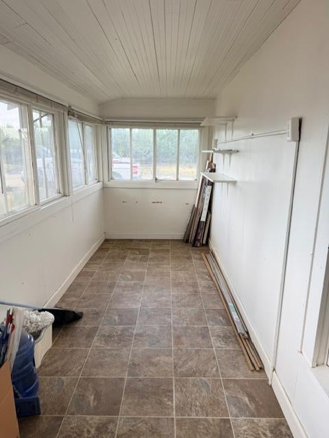 4413 E Service Road
