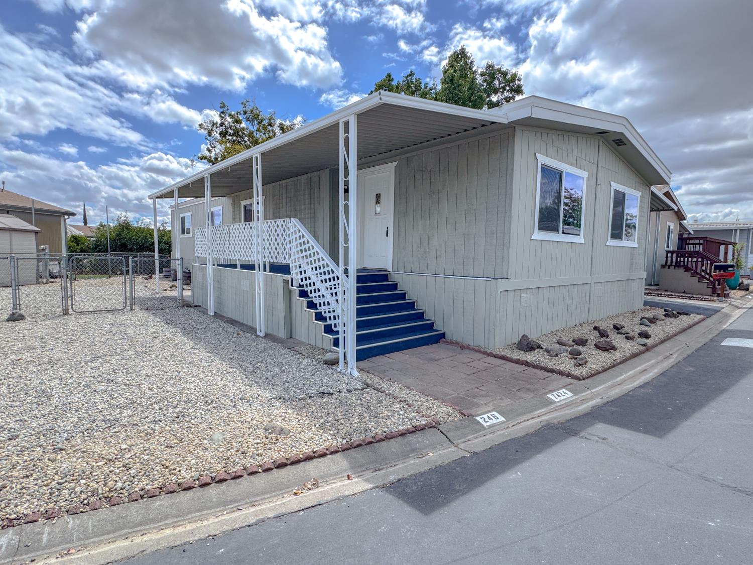 7424 Azimuth Lane 246