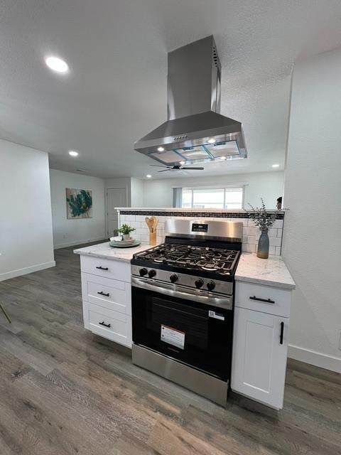 6445 7th Street