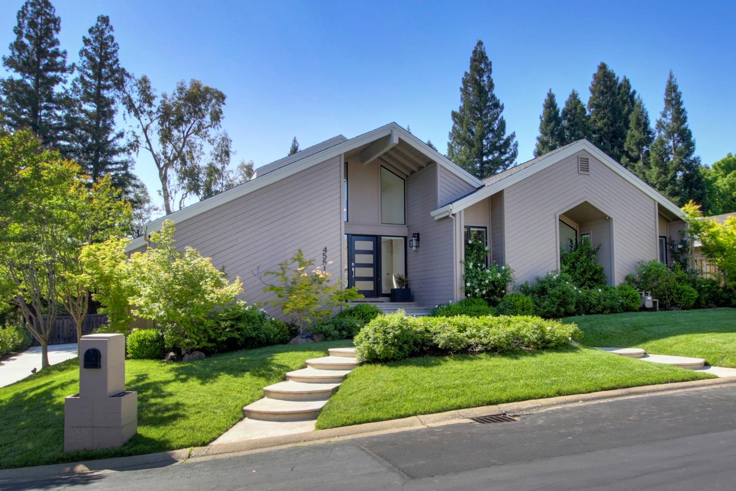 4551 Oxbow Ridge Place