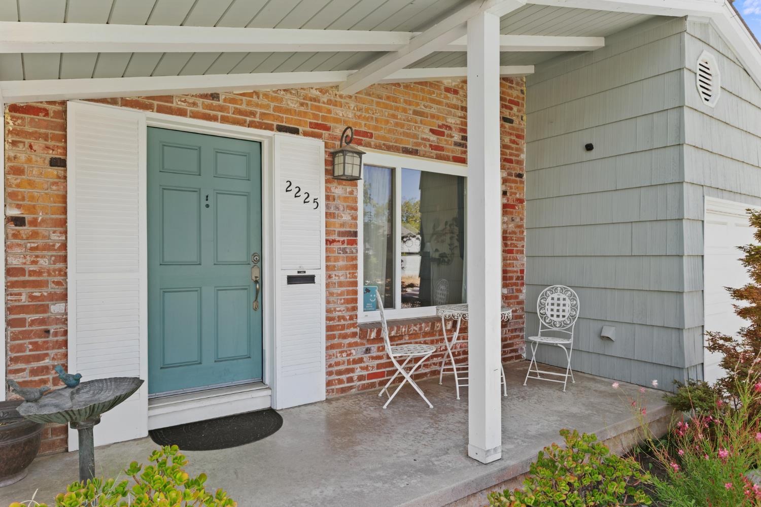 2225 Landon Lane