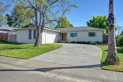 5750 Connie Court Loomis CA 95650