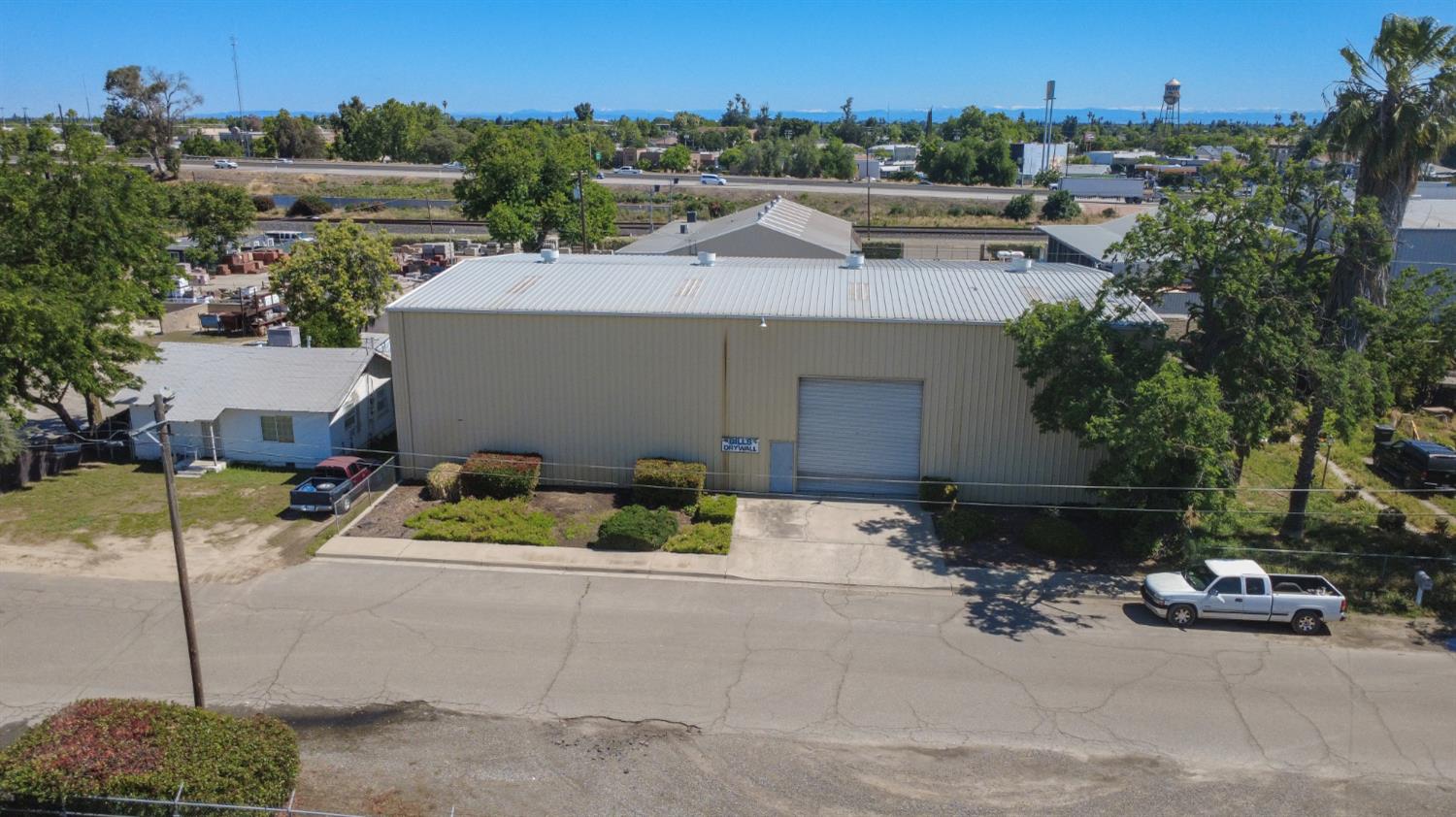 Photo 1 of 9 — 3118 West Avenue, Ceres, CA 95307