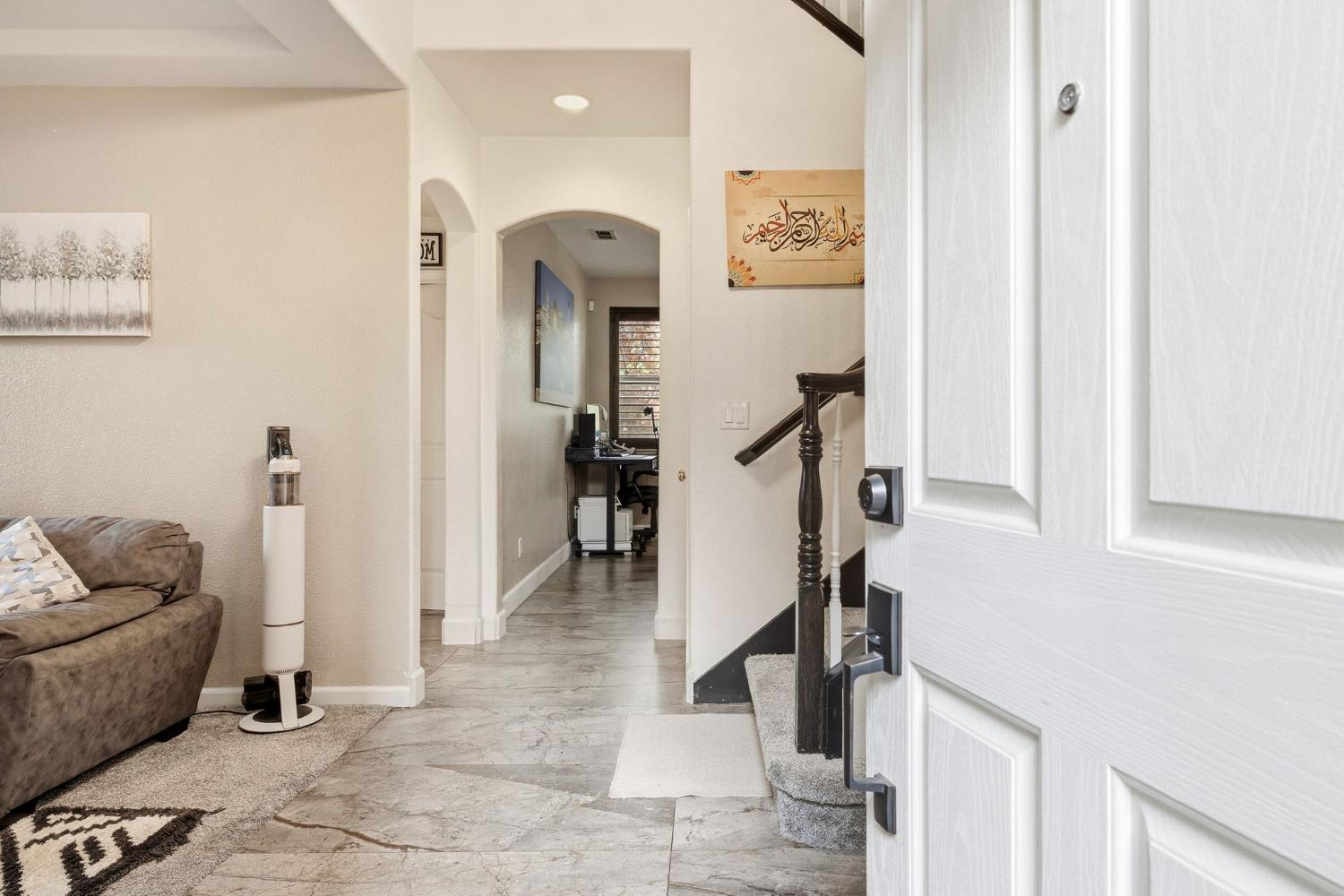 8313 Leatherleaf Court