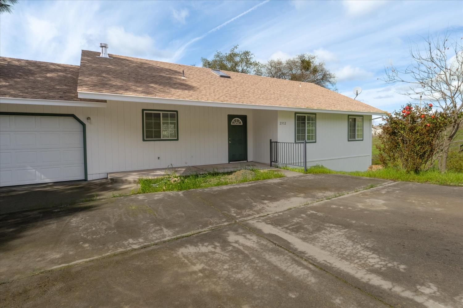 2352 Arrowhead Street