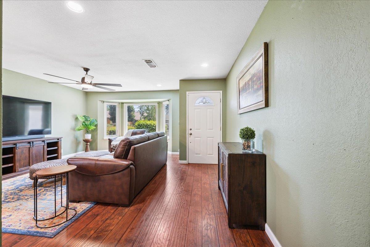 5812 Kimberly Hill Court