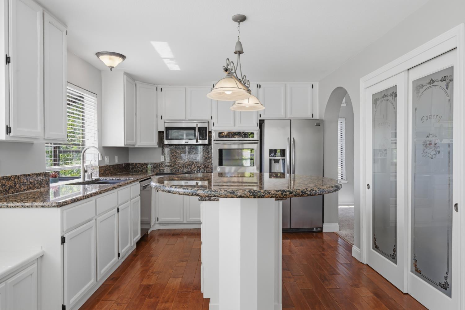 1610 Foxridge Circle