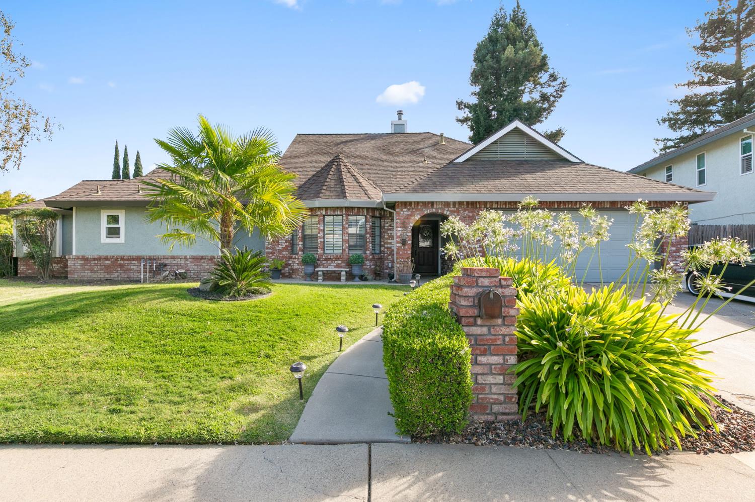 1 Sand River Court