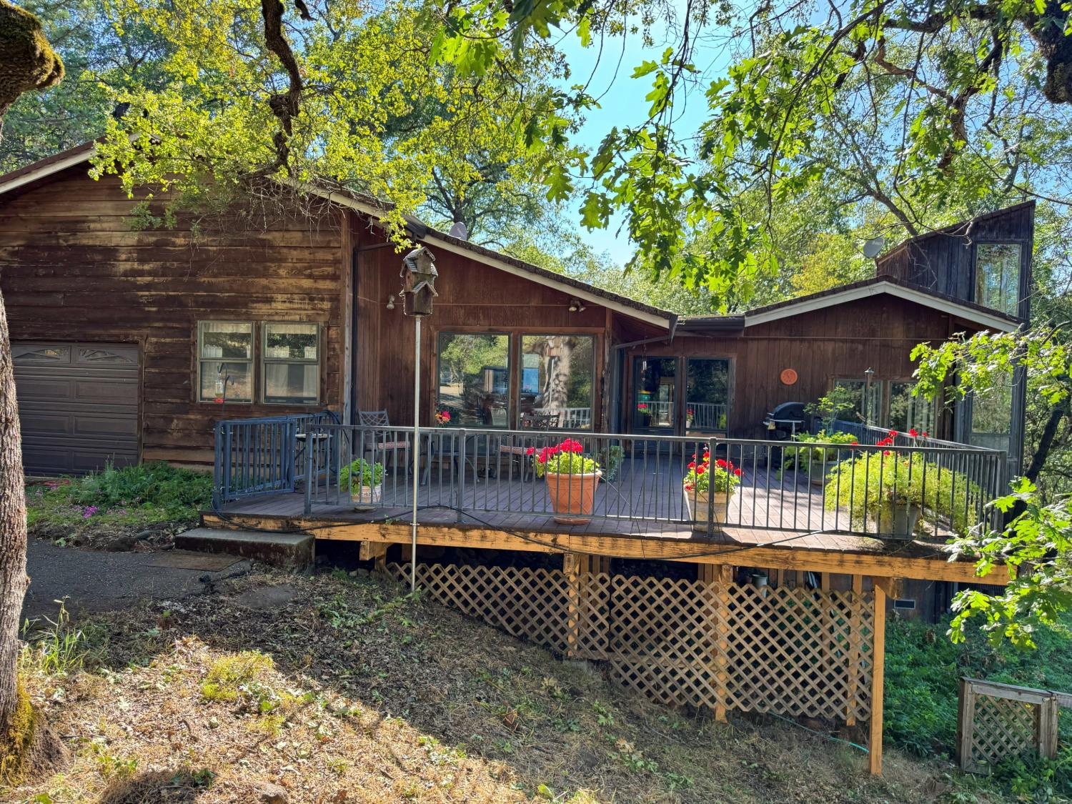 4181 Thunderbird Lane
