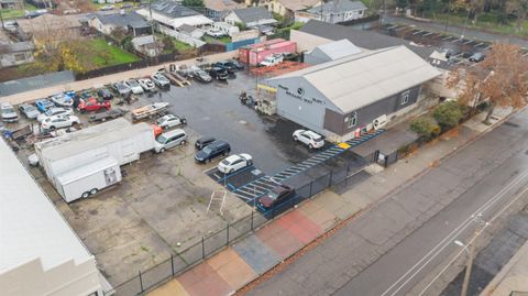 1030 N Union Street Stockton CA 95205